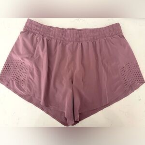 Athleta Hustle 4.5” Shorts